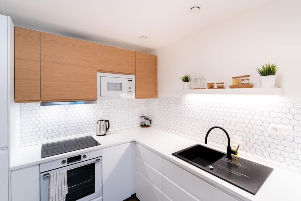 City Park Apartment - Brno Exterior foto